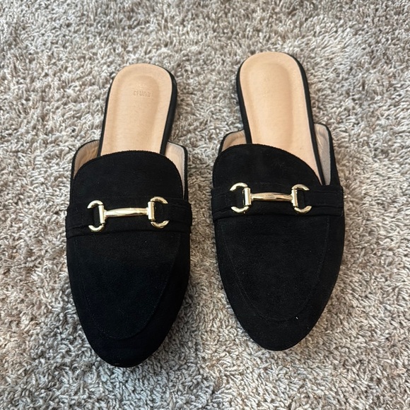Elegant Black Suede Mules - Picture 1 of 2
